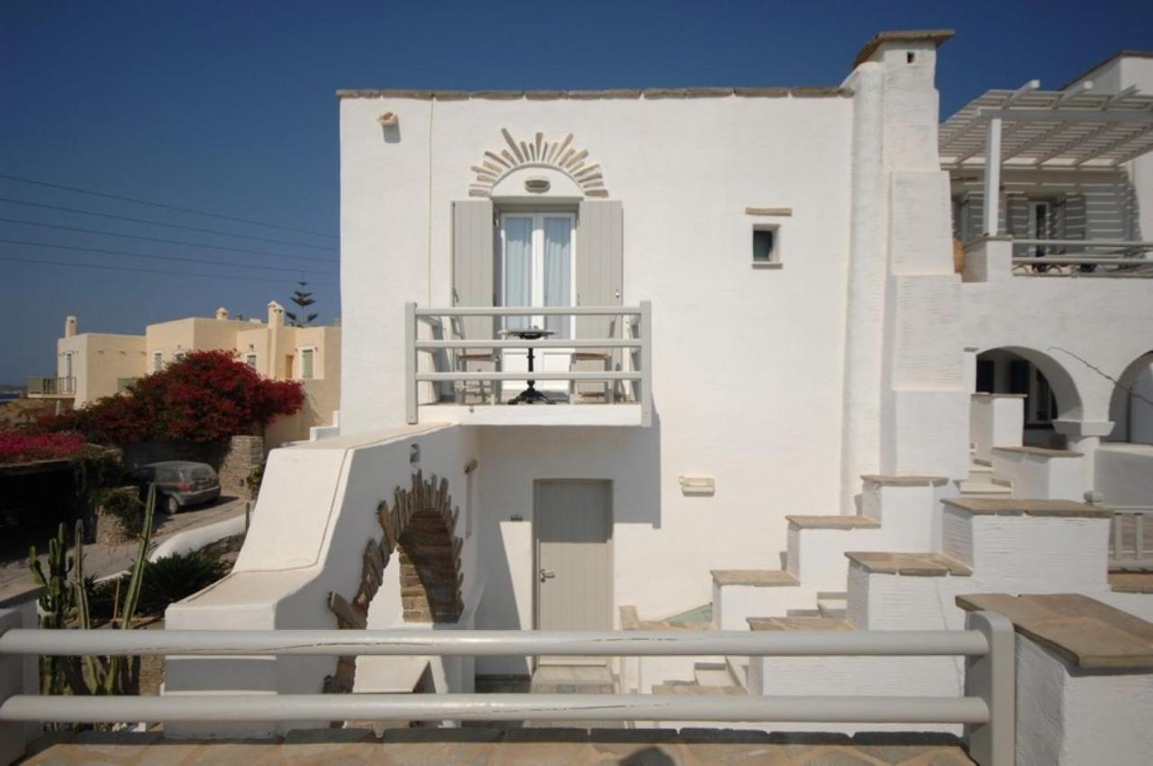 נאוסה Parian Lithos Residence מראה חיצוני תמונה